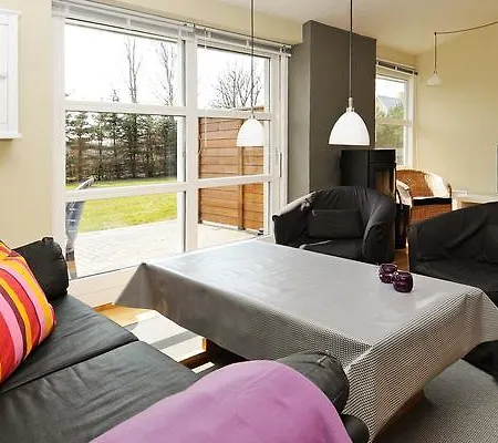 Four-bedroom Holiday In Tranekaer 3 Prázdninový dům *
